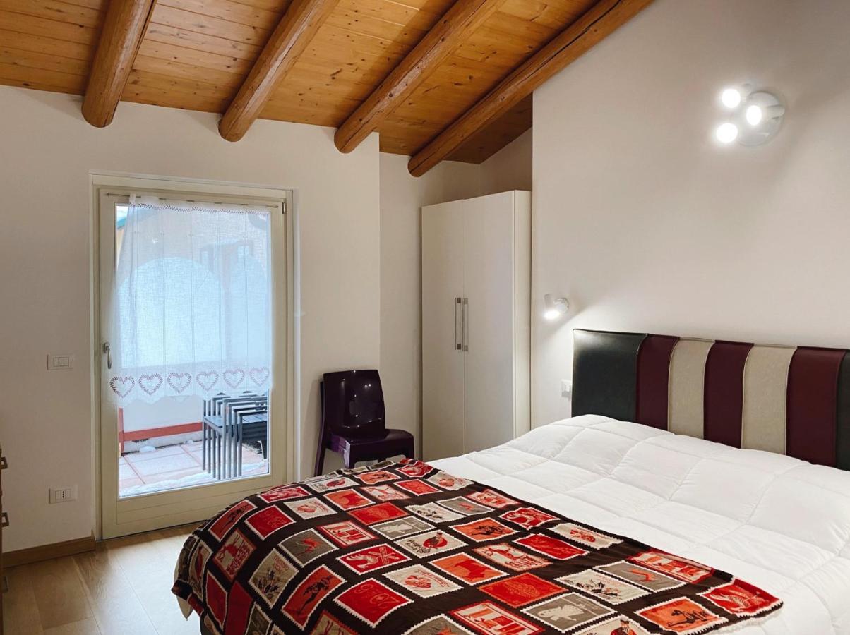 Home Giulia Ponte Di Legno Eksteriør bilde